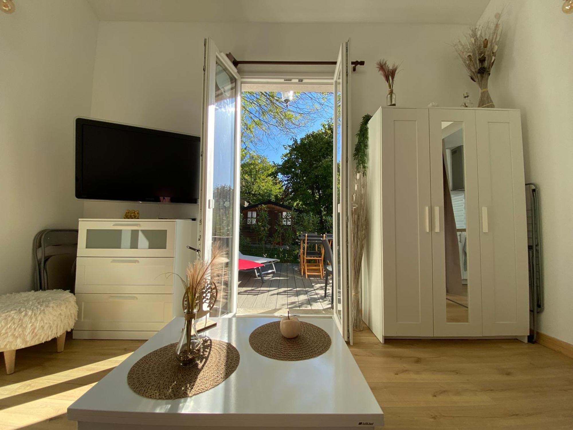 The Little Oak - Tiny House With Bed On Mezzanine & Terrace - From 1 To 4 P Disney, Paris & Cdg Pomponne Eksteriør billede